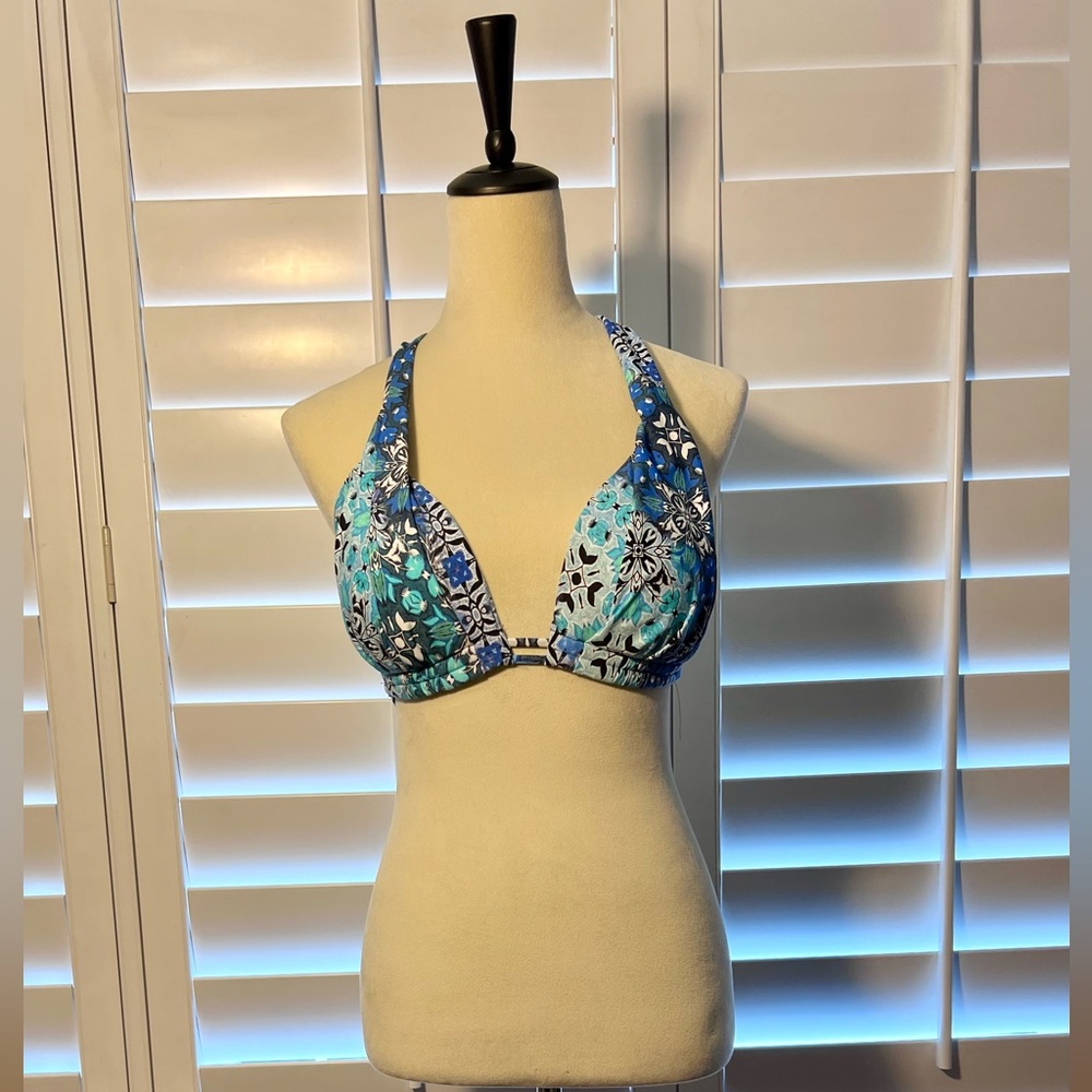Sunsets bathing suit top cup size D never worn/new